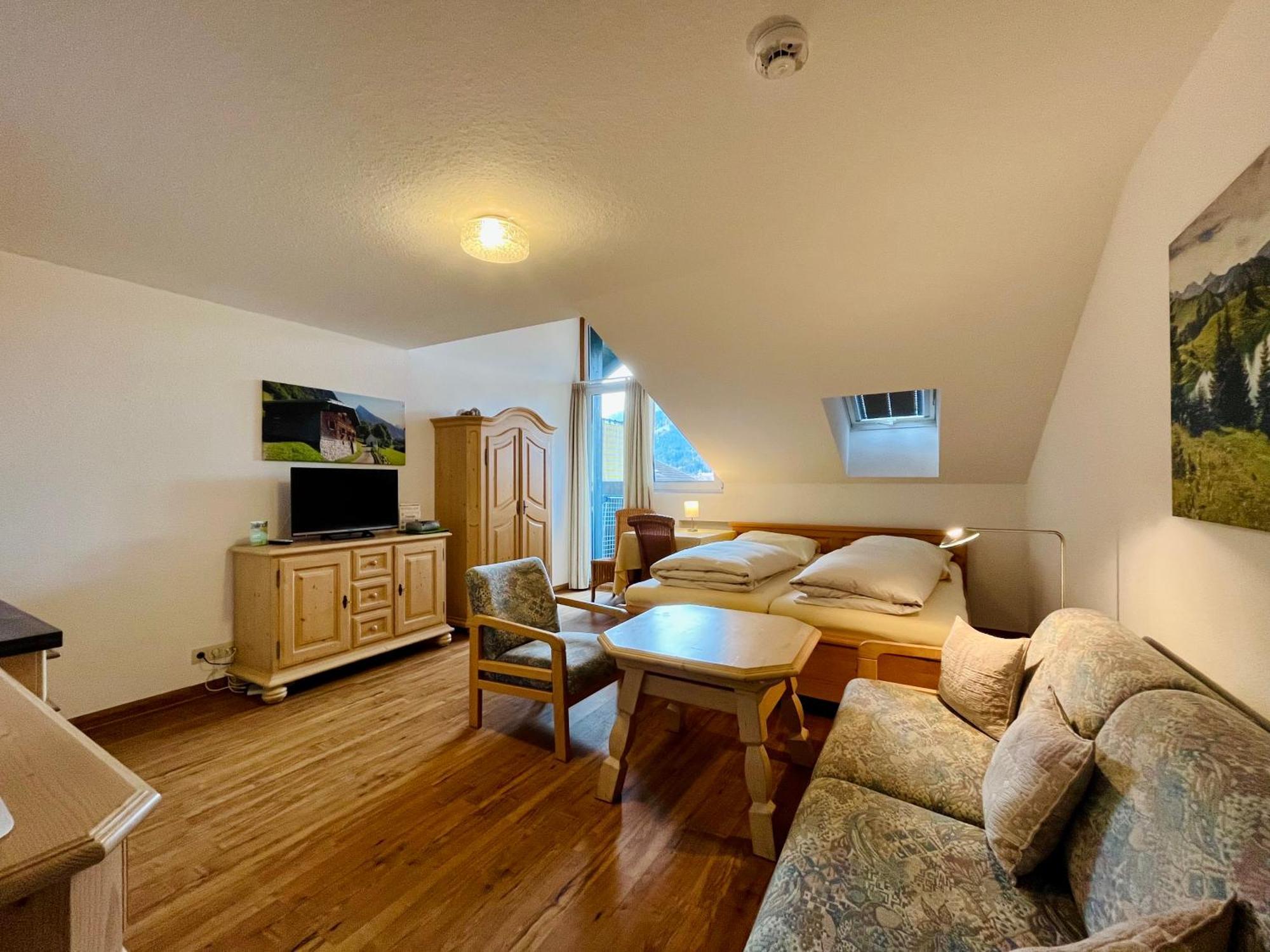 Zickenstueble B19 Montana Haus Apartment Oberstdorf Bagian luar foto